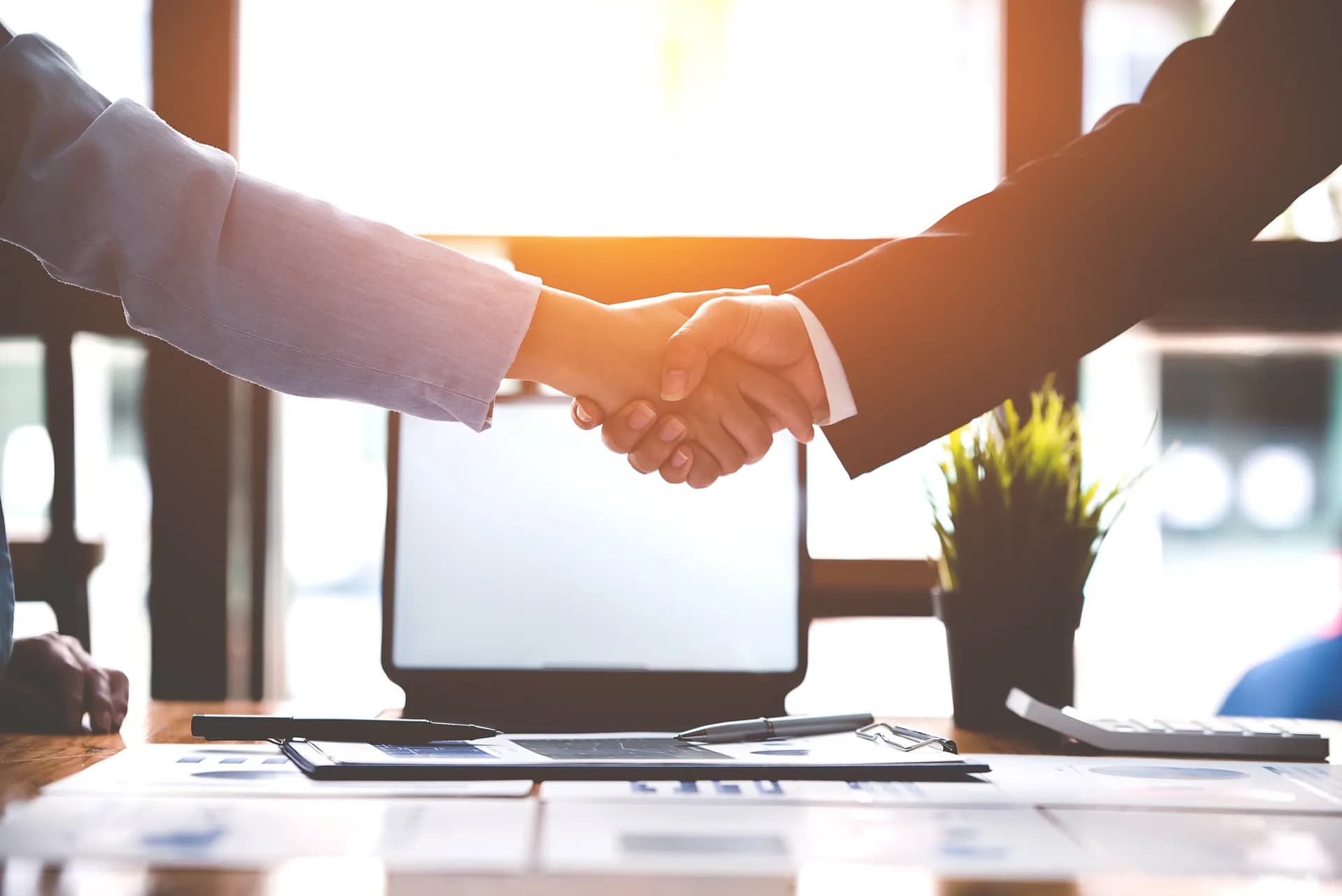 B2B partnership — professional business agreement